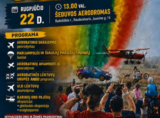 Aviacijos šventėje Šeduvoje – įspūdinga programa danguje ir ant žemės