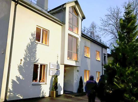Kviečiame teikti paraiškas kompleksinių paslaugų šeimai organizavimo ir teikimo Radviliškio rajone teikėjų atrankai
