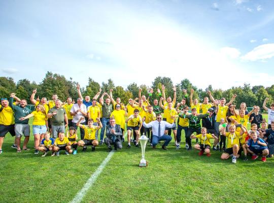 Naujieji Lietuvos mažojo futbolo čempionai – FSK „Radviliškis“