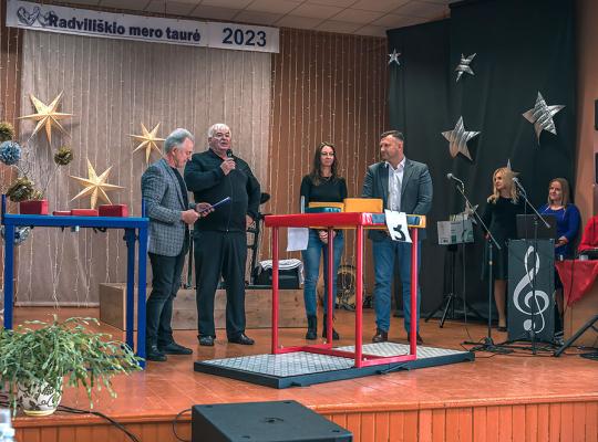 Atviras rankų lenkimo turnyras „Radviliškio mero taurė 2023“