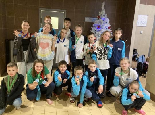 Radviliškiečių pergalės Rokiškio plaukimo varžybose