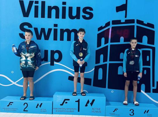 Iškovoti medaliai Vilniaus taurės plaukimo varžybose