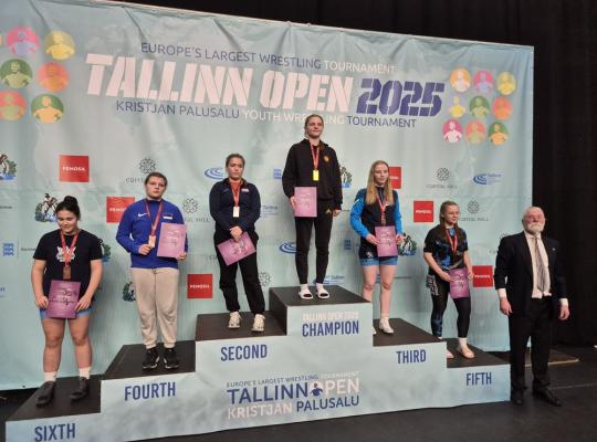 Radviliškiečiai imtynininkai išbandė  jėgas Estijoje