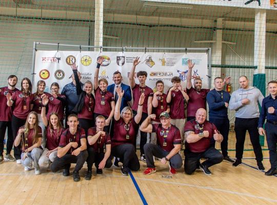 Tarptautinis rankų lenkimo turnyras „Radviliškis CUP 2025“