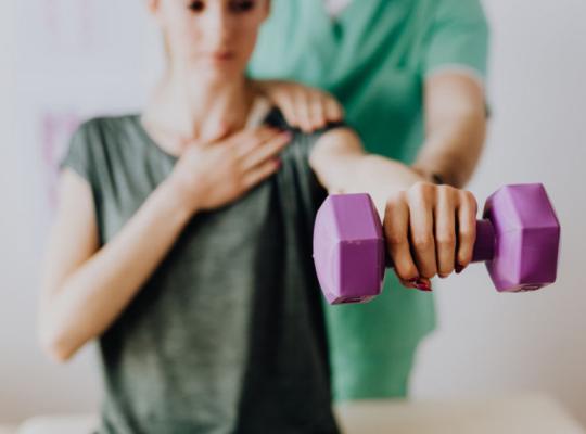 Didėja medicininės reabilitacijos paslaugų prieinamumas, mažėja gydytojų administracinė našta