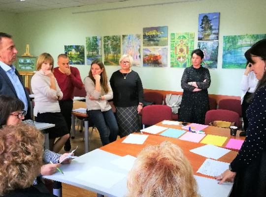 Penktoji projekto „Lyderių laikas 3“ Radviliškio rajono savivaldybės kūrybinės komandos konsultacija