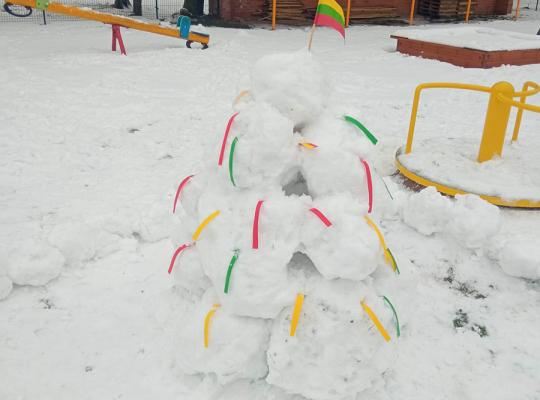 Prie akcijos „Atmintis gyva, nes liudija“ prisijungė ir Kutiškių daugiafunkcio centro bendruomenė