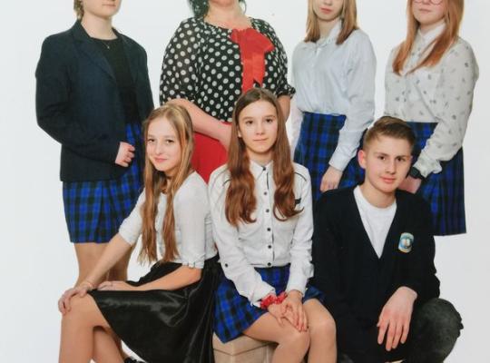 Grinkiškio gimnazijos aštuntos klasės komandos – „ERGO iššūkis tęsiasi: apsodinkime Lietuvą!“ finišas