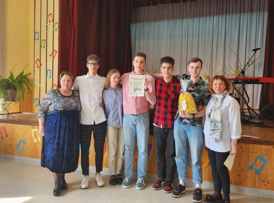 Angliškos dainos konkursas „Our Vision“ Lizdeikos gimnazijoje
