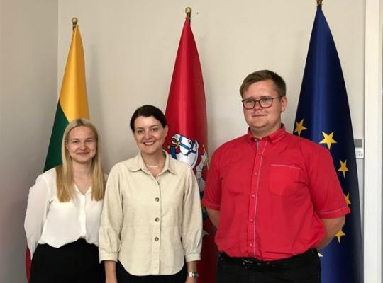 Radviliškio Lizdeikos gimnazijos mokinių prezidentas Rokas Mickus – projekto „Mokiniai – į Vyriausybę“ dalyvis