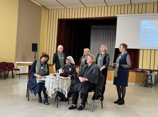 Konferencija „Literatūros kanonas: kuriančios Lietuvos moterys“ Lizdeikos gimnazijoje