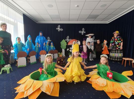 Teatro festivalis „Į žalią pasaką atverkim vartelius“