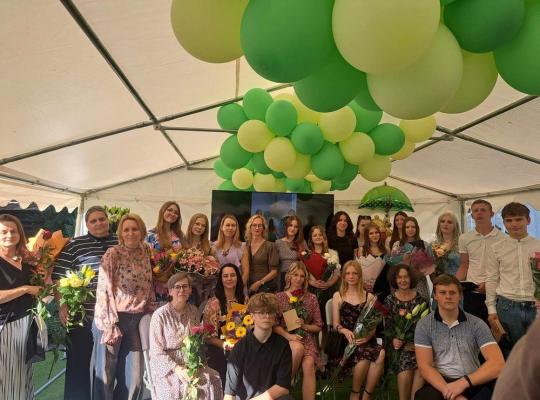 Mokslo metų baigimo šventės Radviliškio dailės mokykloje