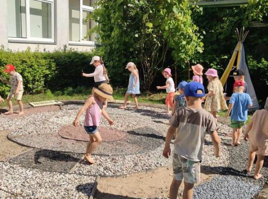 „Žvaigždutės“ ugdytiniai turiningai leidžia vasarą stovykloje