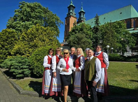 Graži dviejų šalių draugystė tęsiasi