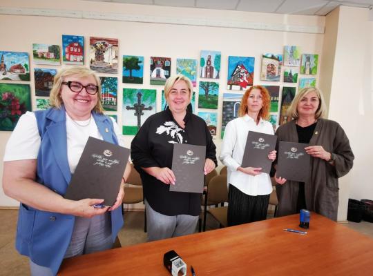 Nuo idėjos iki poveikio bendruomenei: Radviliškio, Pakruojo ir Joniškio švietimo centrai ir Radviliškio viešoji biblioteka dalijosi „Erasmus+“ programos patirtimis