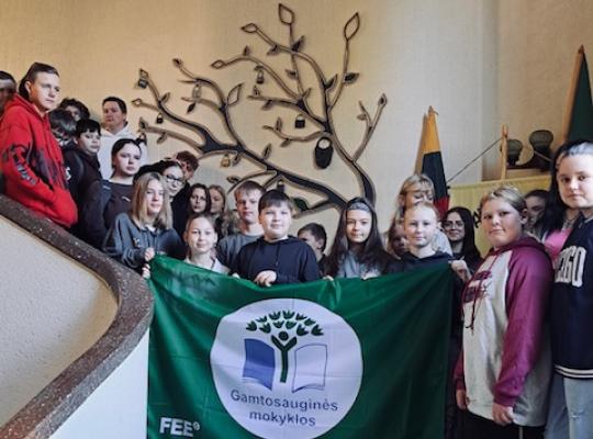 Alksniupių pagrindinė  mokykla – už atsakingą požiūrį į gamtą!