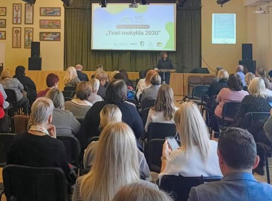 Tvaraus švietimo entuziastus į Radviliškį sukvietė konferencija „Tvari mokykla 2030“