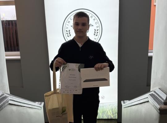 Radviliškio Vinco Kudirkos progimnazijos mokinių triumfas Nacionaliniame aplinkos apsaugos egzamine!