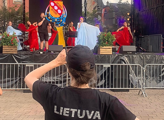 Festivalio akimirka